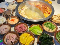 -芈重山老火锅(广州首店)