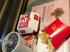 -麦当劳(海岸城店)