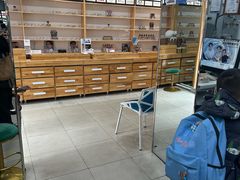 -豪门视光·星趣控·蔡司依视路眼镜代理商(中央大街店)