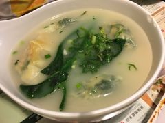 鲜虾菠菜饺-翠华餐厅(湾仔店)