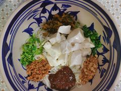 豆花米线-蜗牛小馆醉乡民谣云南菜(惠新西里店)