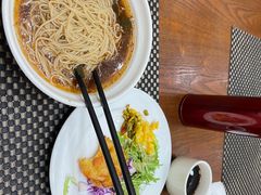 -山明水秀大饭店
