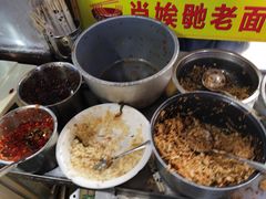 -肖娭毑老面馆(自然岭路店)