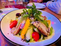 芒果烤鸡藜麦沙拉-MR.ROCKY洛奇先生RESTAURANT&BAR(宝安壹方城店)