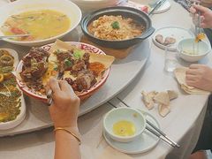 -有红鸡毛店·川菜(建设路店)