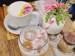 -FLOVIE FLORIST CAFE