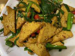 韭菜老豆腐-要德鱼庄(陕钢家属院店)