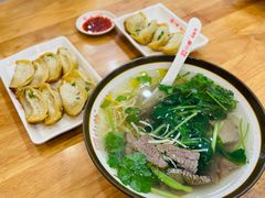 -小姜锅贴(凤凰街店)
