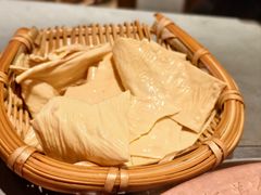 -阿婆情腊排骨火锅·野生菌季(古城旗舰店)