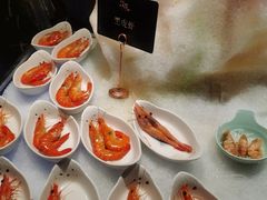 -淡尾·海鲜自助概念餐厅(虹桥南丰城店)