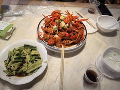 -老街烧烤大排档·地道湖北菜·龙虾馆(汉口火车站店)
