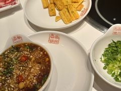 -犇鼎牛潮汕牛肉火锅(新辰里学清路店)