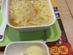 -满记甜品(优客百盛店)