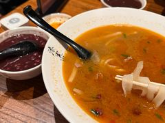 -漆黑觉米粉(三里屯店)