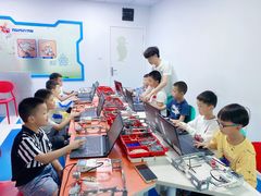 -童程童美·信息学竞赛·乐高机器人编程(昆明世纪城校区)