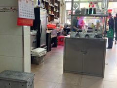 -肥佬良扣肉粉面店(梧州总店)