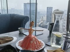 -云中捞高空旋转餐厅(商茂世纪广场店)