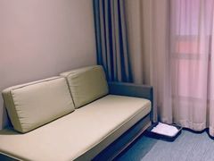 -西安钟楼北大街希尔顿欢朋酒店