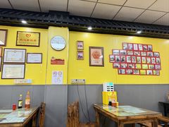 -卢聪艺小吃店(阳翟总店)