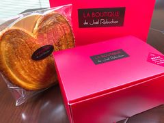 -Salon de The de Joel Robuchon(外滩18号店)