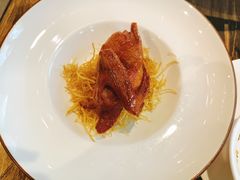 脆皮乳鸽-香山湖家家宴(中山陵店)