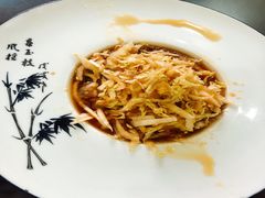 -六和聚传统烤鸭.天津菜(和平店)
