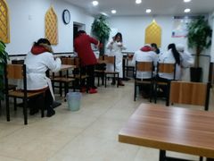 大堂-草桥清真牛肉锅贴扁食店