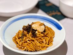 开洋葱油拌面-屋里厢上海菜馆