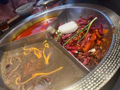 -廖掌柜·重庆鲜货火锅(上海首店)