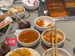 -海底捞火锅(杭州滨江九宜城店)