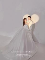 -索菲亚婚纱摄影