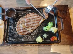 -必胜客(新中纬店)