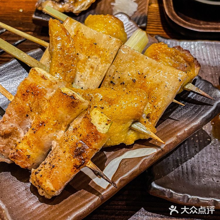 值得N刷的烧鸟店🍢会爆浆的提灯很难不爱💕