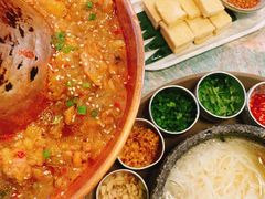 油焖鸡-浩海火烧云傣家菜(京广店)