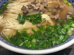 -牛壹品牛肉拉面(东风路店)
