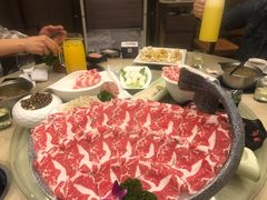 -海上明月海鲜火锅 鲜切牛肉