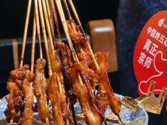 -何师烧烤Pro ·小龙虾·江湖川菜·精酿啤酒(太古里店)