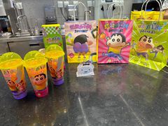 -奈雪的茶(亨特国际广场店)