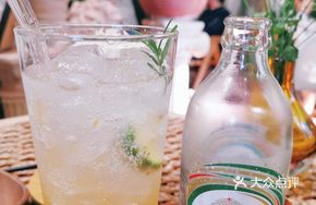 Peach Bubbles
