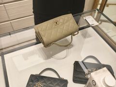 -CHANEL(恒隆广场店)