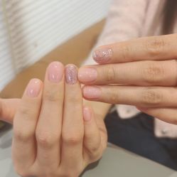 点击看大图 -猪猪女孩日式美睫美甲