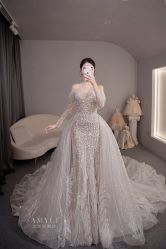 -艾米丽婚纱礼服
