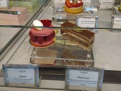 -ladurée(戴高乐机场T 2F店)