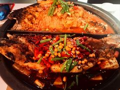 -鸣记脆皮烤鱼·海鲜烤鱼(三八广场店)