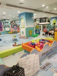 -孩子王童乐园(唐山万达广场店)