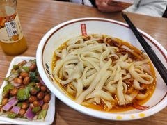 -顺溜·手工刀削面·黑金店(铜锣湾店)