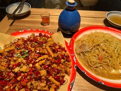 -泥糊破店小酒馆·团建聚餐(南京西路店)