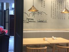 -镇南锅盖面馆(解放路店)