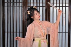 -汉仪华裳汉服馆(打浦桥店)