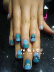 33 033--------悦指间美甲美睫